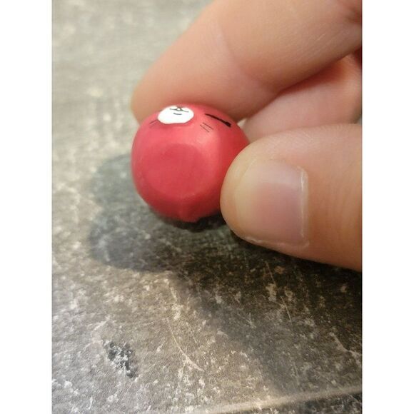 Shopkins moose cat kittens tomato strawberry toy figure - Picture 3 of 4